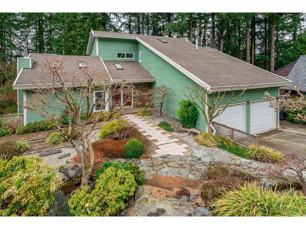 Luxury Home Marketing Macdonald Realty